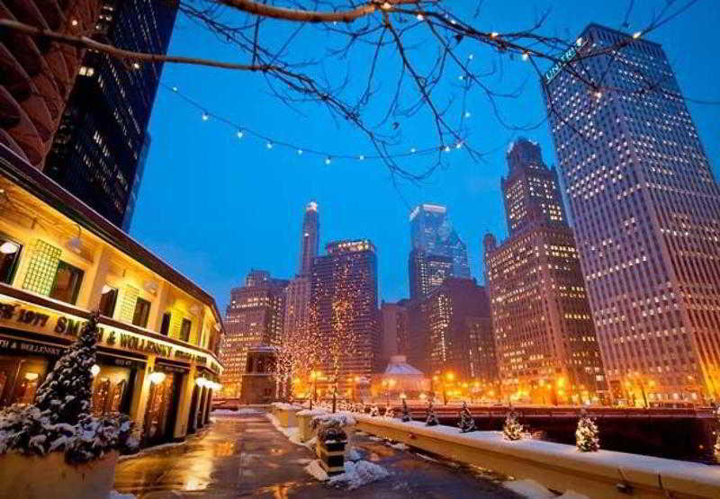 Fairfield Inn And Suites Chicago Downtown/ Magnificent Mile Zewnętrze zdjęcie