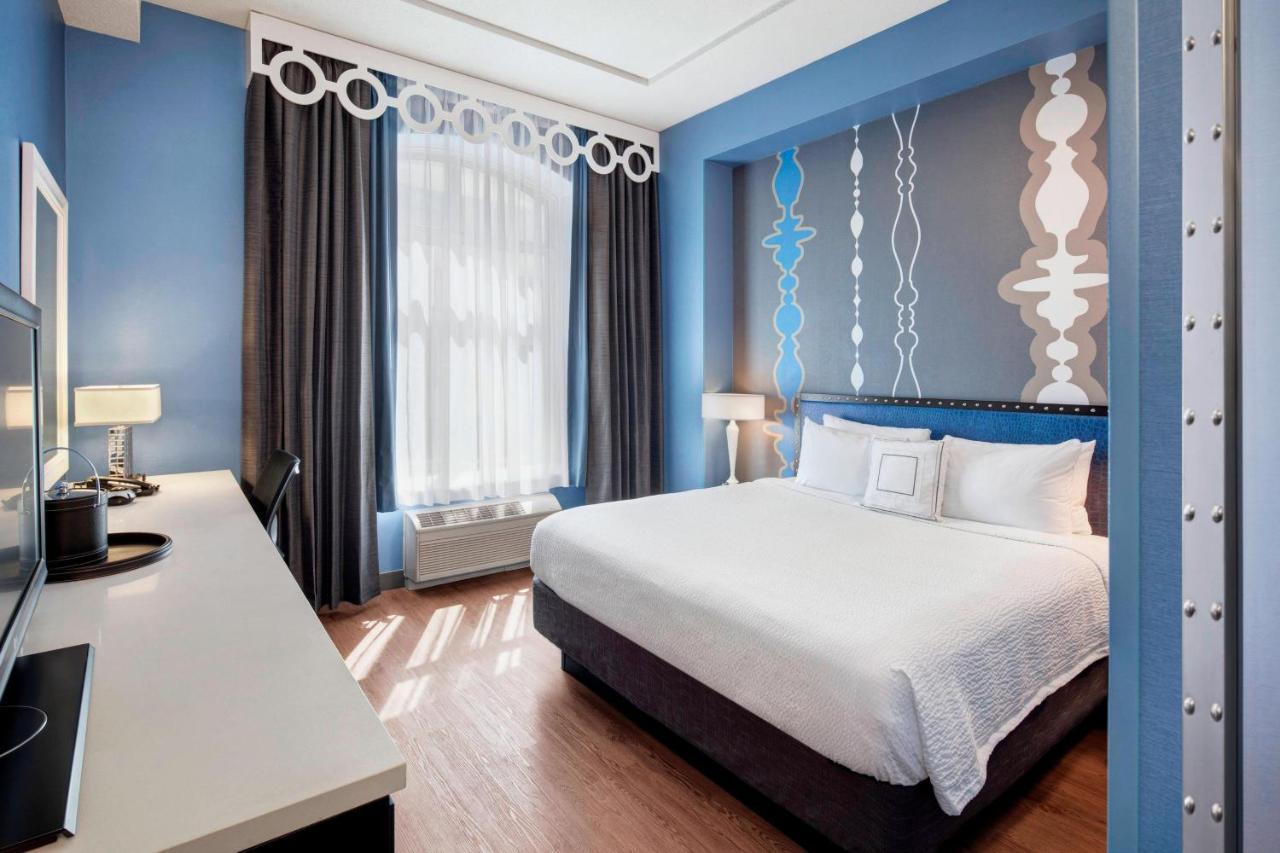 Fairfield Inn And Suites Chicago Downtown/ Magnificent Mile Zewnętrze zdjęcie