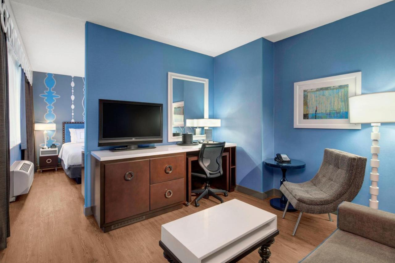 Fairfield Inn And Suites Chicago Downtown/ Magnificent Mile Zewnętrze zdjęcie